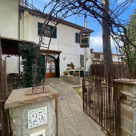Apartamento La Lanterna Collesalvetti Exterior foto